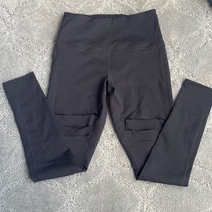 Zella Size Medium Distressed Leggings